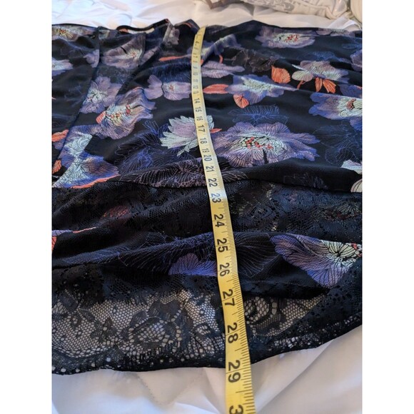 Jessica Simpson Maternity/Nursing Purple Floral Kimono Shawl Top Lace Button O/S - Picture 12 of 12